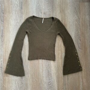 Free People Olive V-Neck Bell Sleeve Sweater Size Small